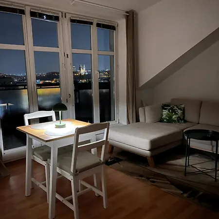 Cozy Studio With Prague Panorama View Exterior photo